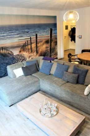 Cosy gezellig app met aparte gastenkamer op 30meter van strand privé garage